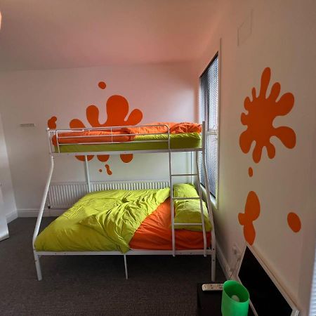 Nickelodeon House Great For Kids Villa Blackpool Kültér fotó