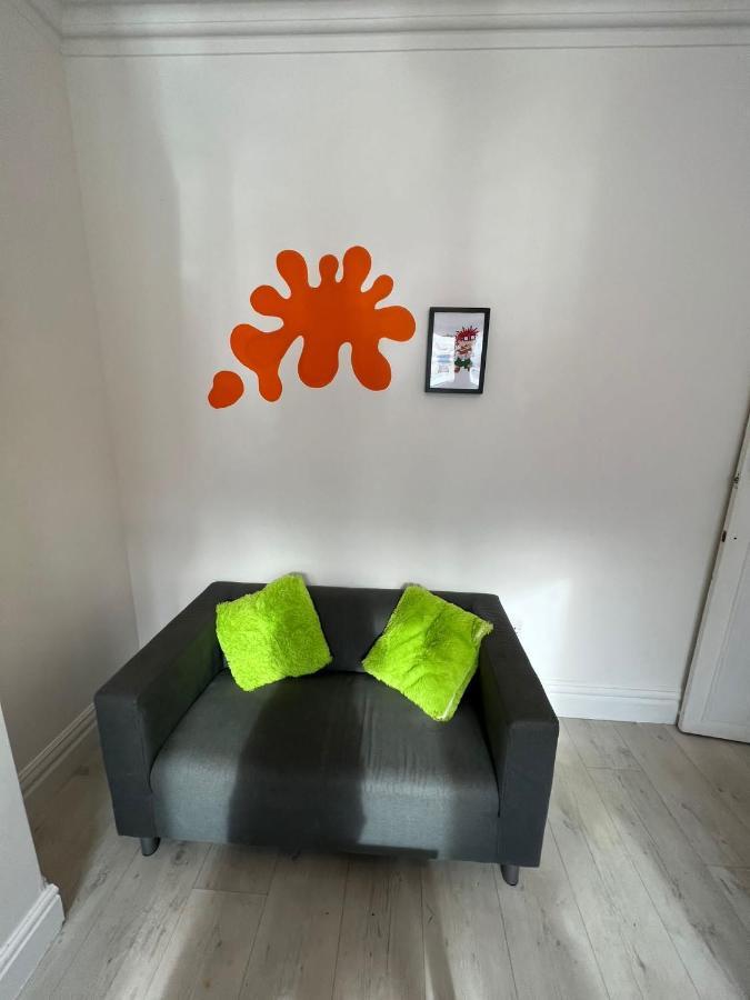 Nickelodeon House Great For Kids Villa Blackpool Kültér fotó